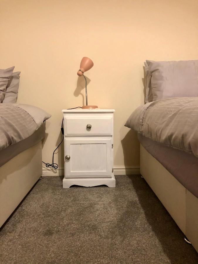 Entire Two Bed Coach House Super King Beds Turn Into Singles Villa Exeter Dış mekan fotoğraf